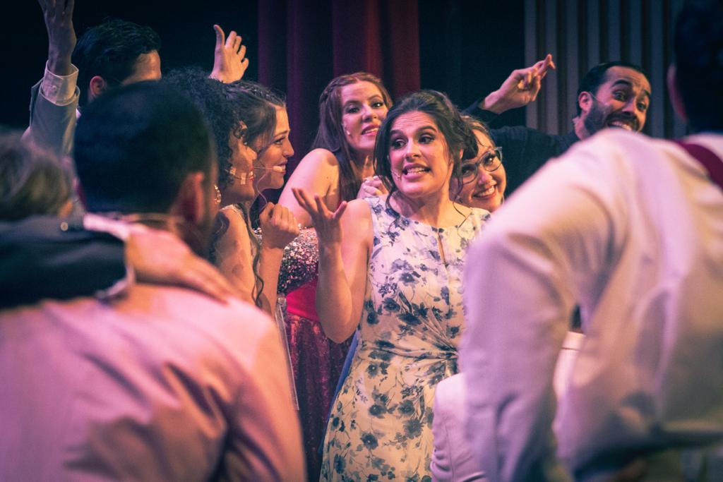 La UDLA lleva el musical Mamma Mía al Teatro Sucre - Universidad de Las  Américas